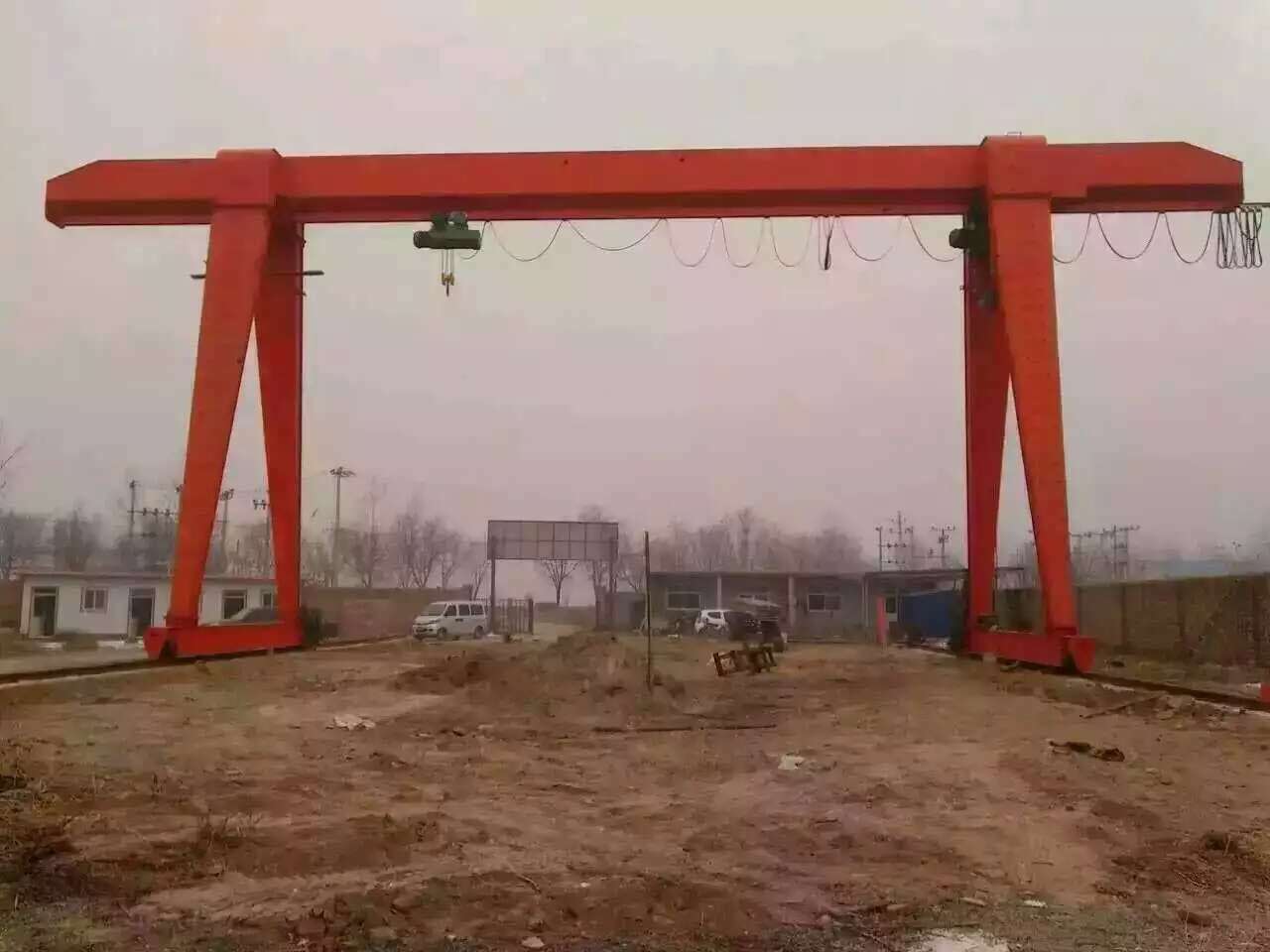 MHh型電動(dòng)葫蘆門(mén)式起重機(jī)
