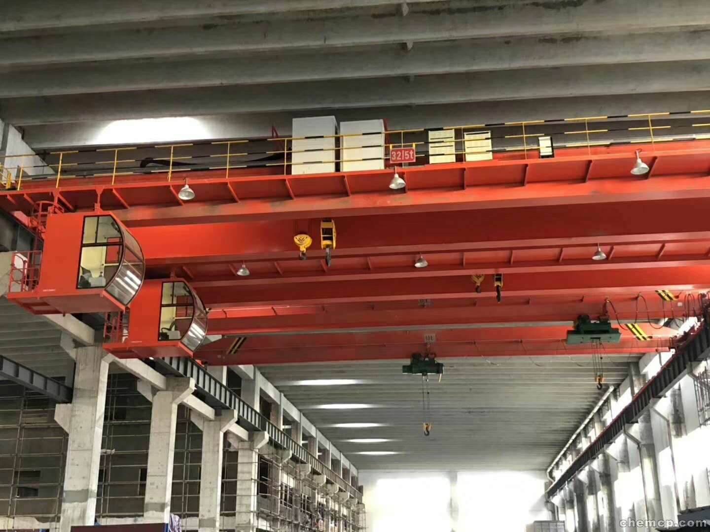 QD型電動(dòng)雙梁橋式起重機(jī)